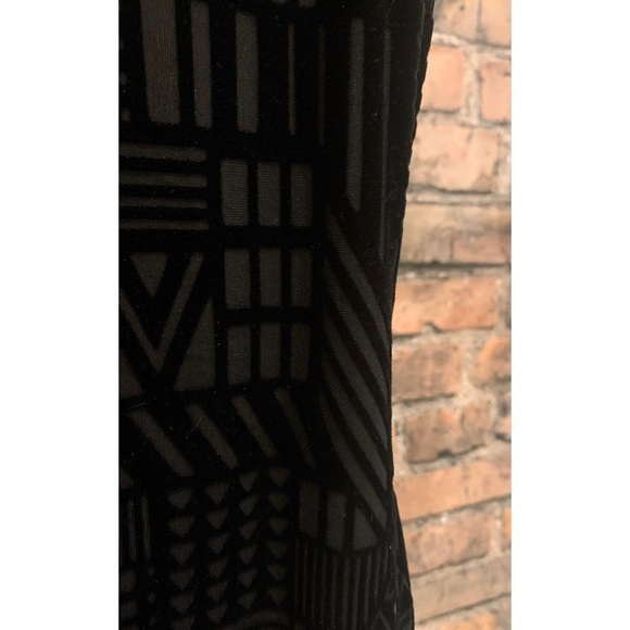 LBD with Velvet Pattern - Picture 3 of 3